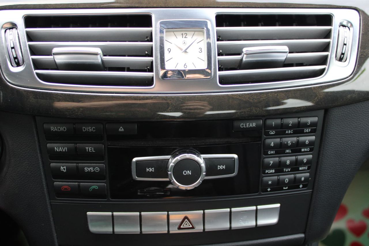 Mercedes-Benz CLS350 | 12