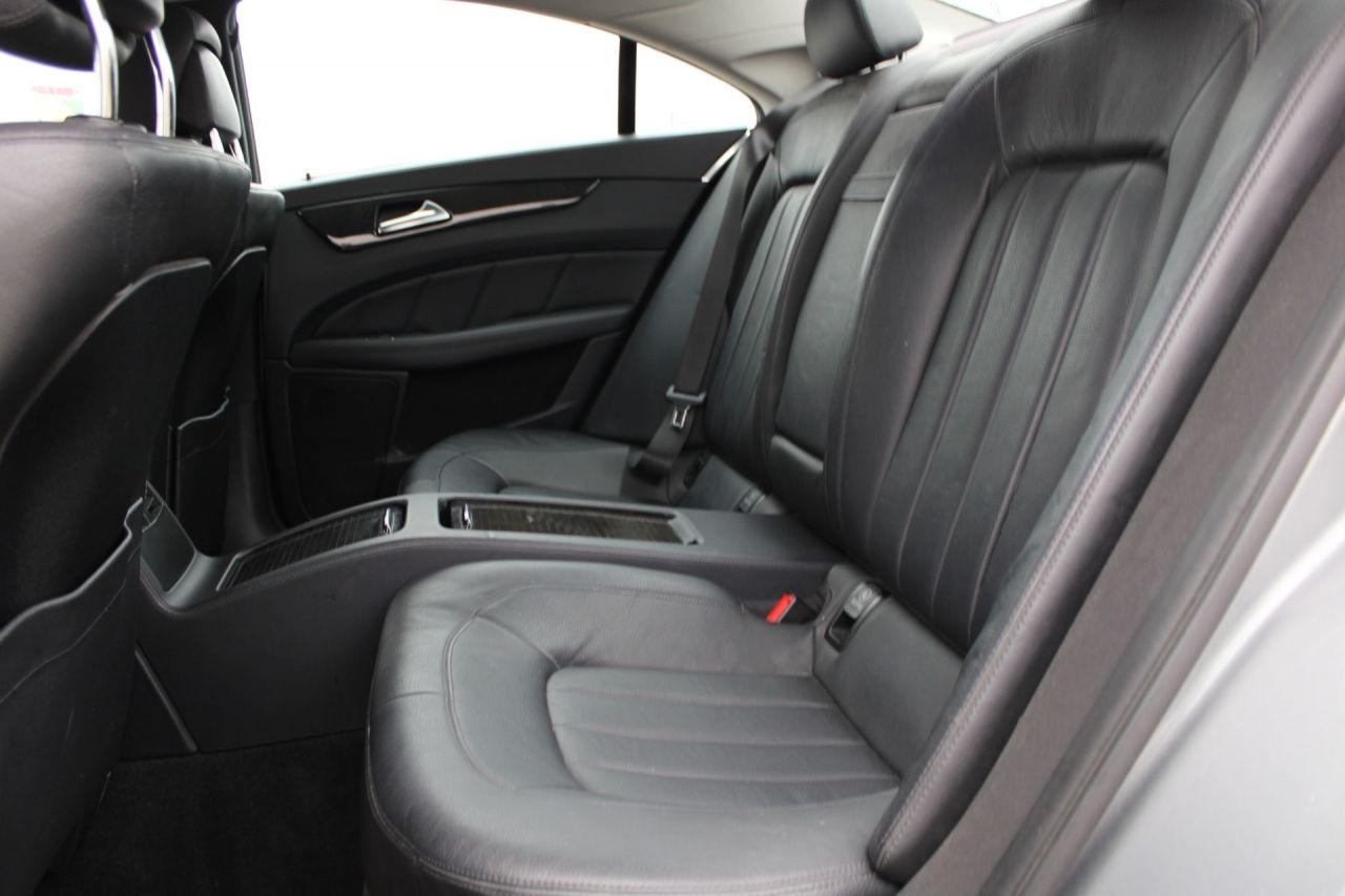 Mercedes-Benz CLS350 | 7