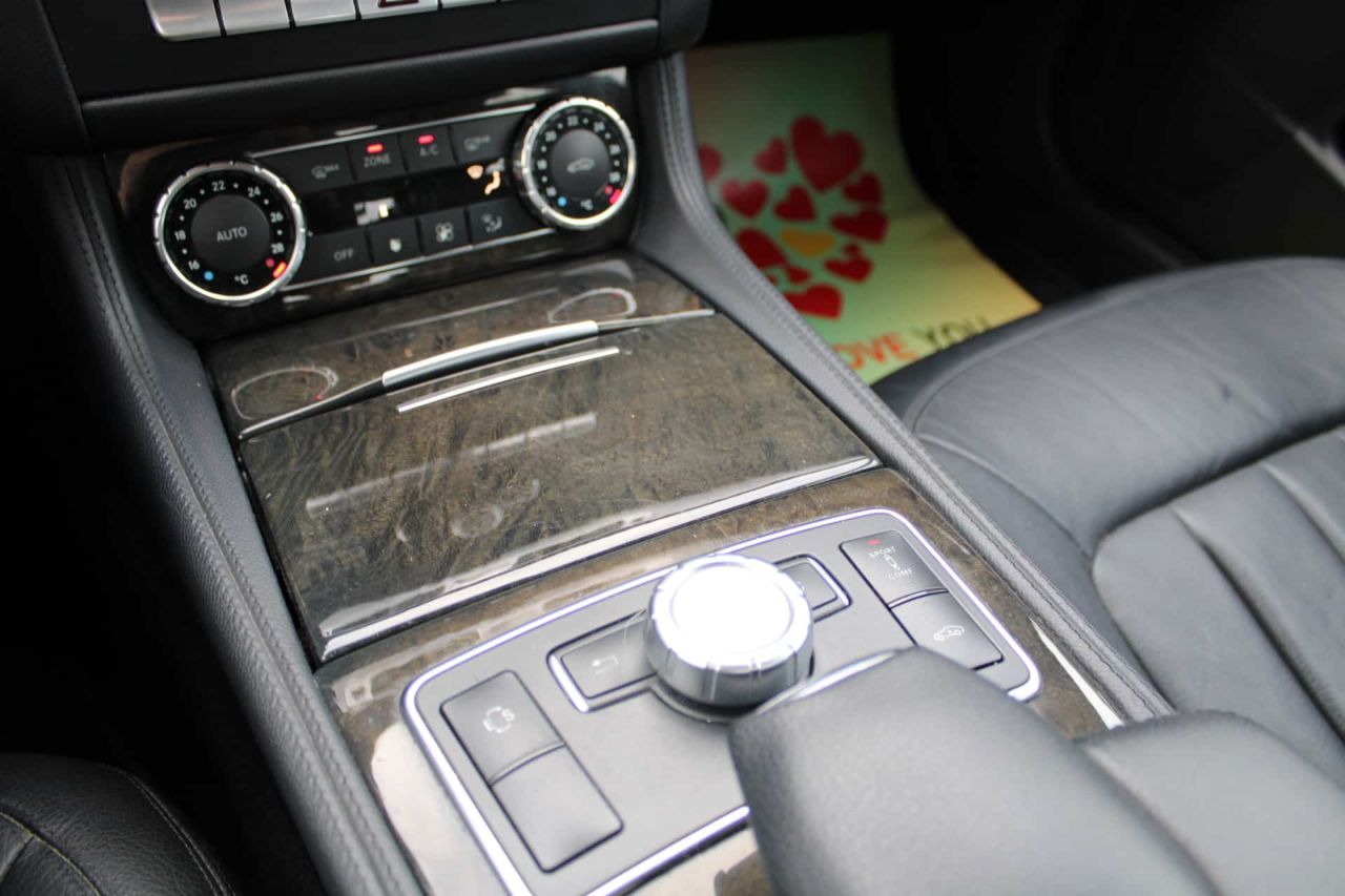 Mercedes-Benz CLS350 | 15