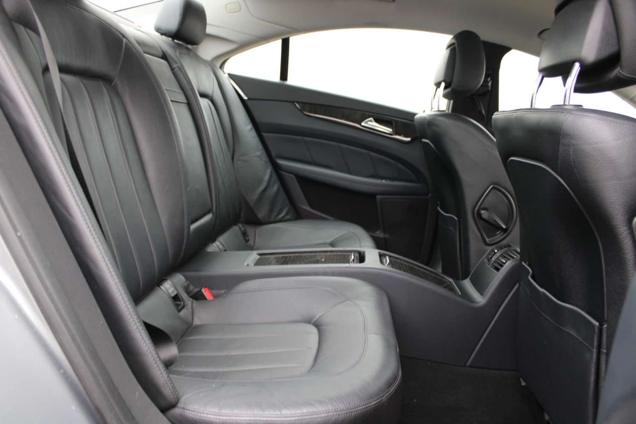 Mercedes-Benz CLS350 | 9