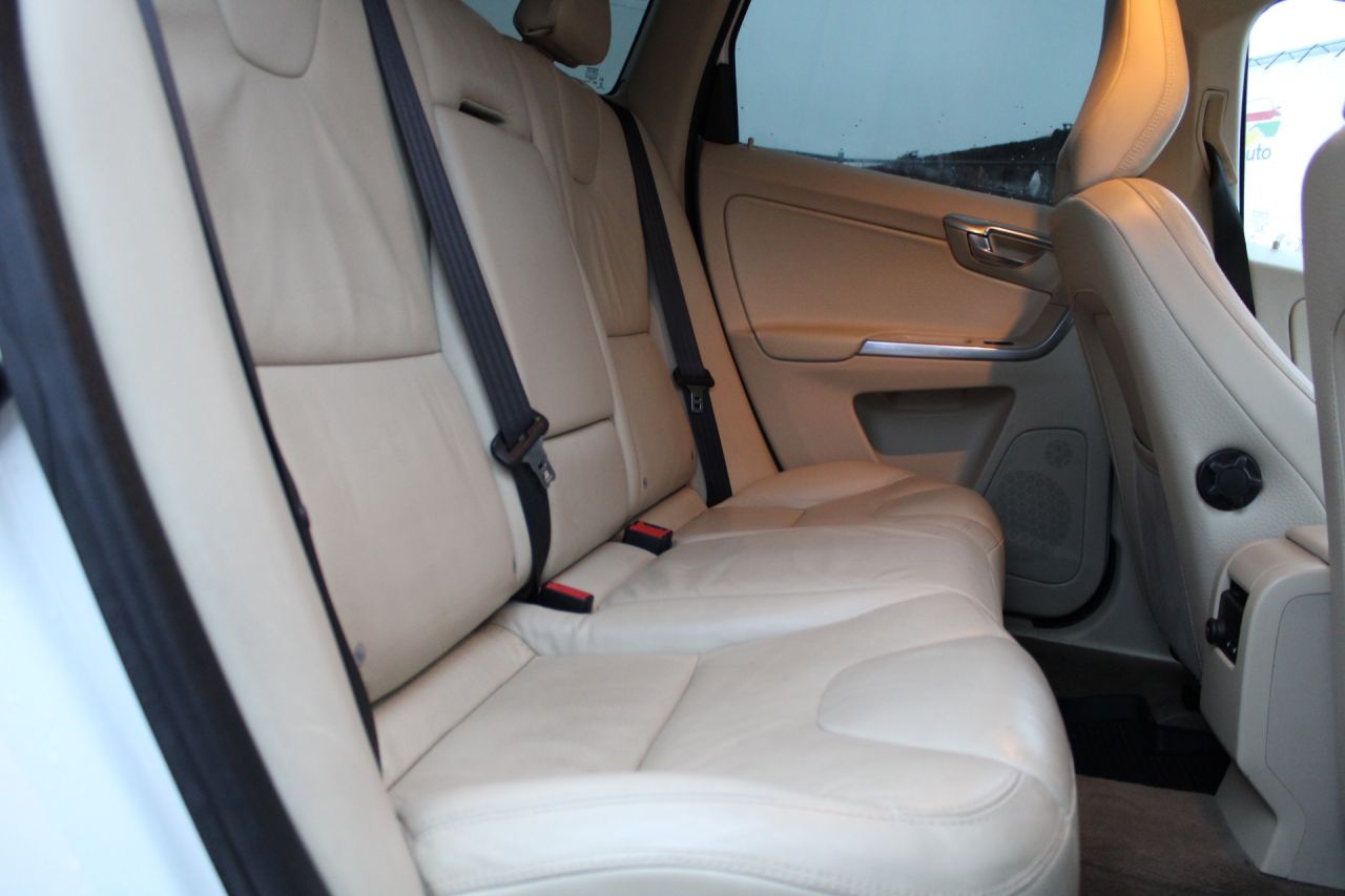Volvo XC60 | 9