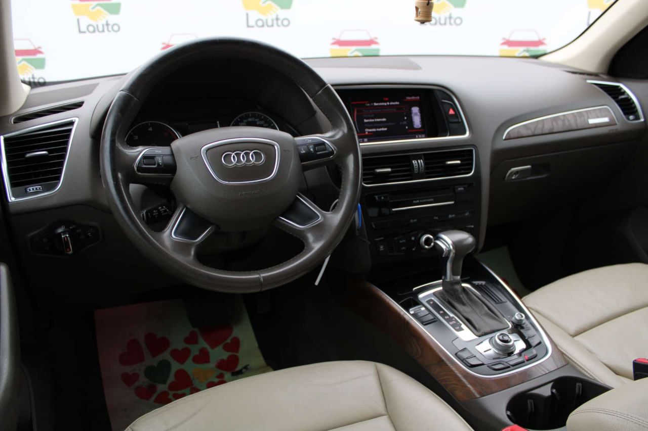 Audi Q5 | 5