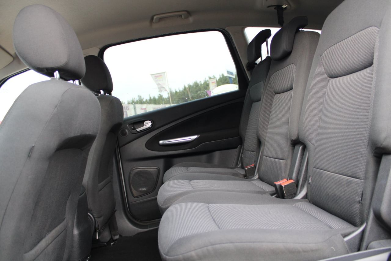 Ford S-MAX | 7