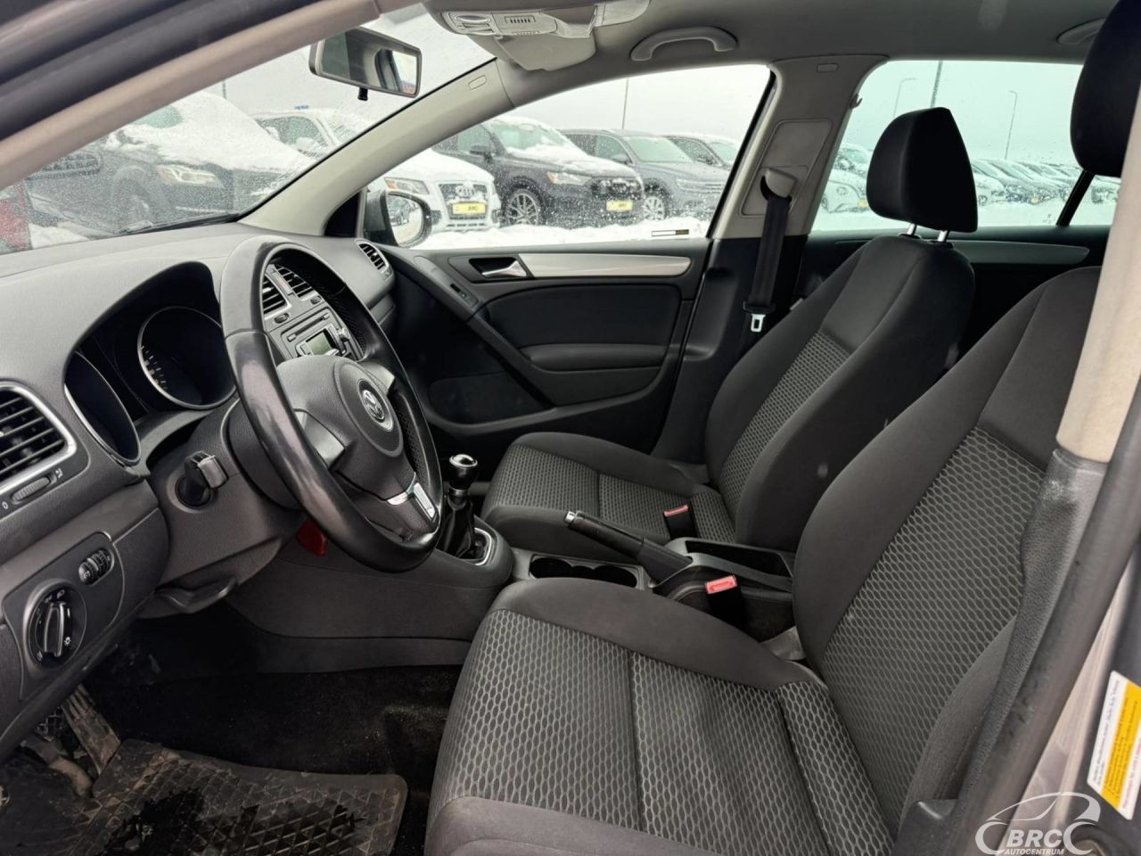 Volkswagen Golf | 10