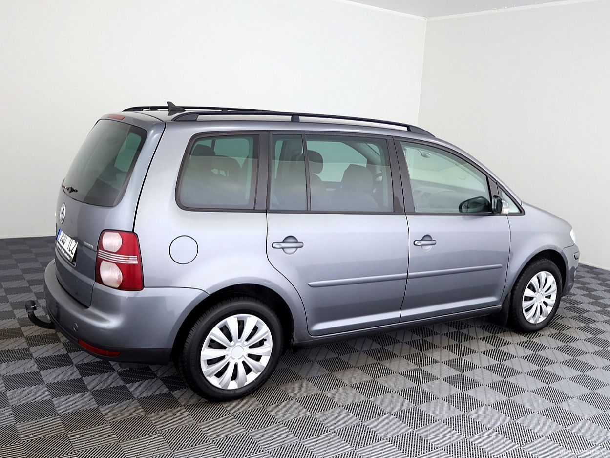 Volkswagen Touran | 2