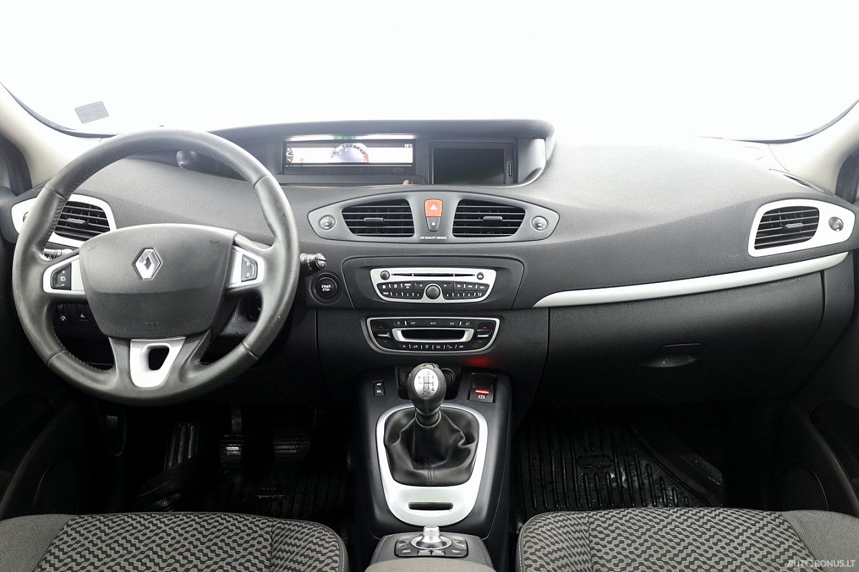 Renault Scenic | 4