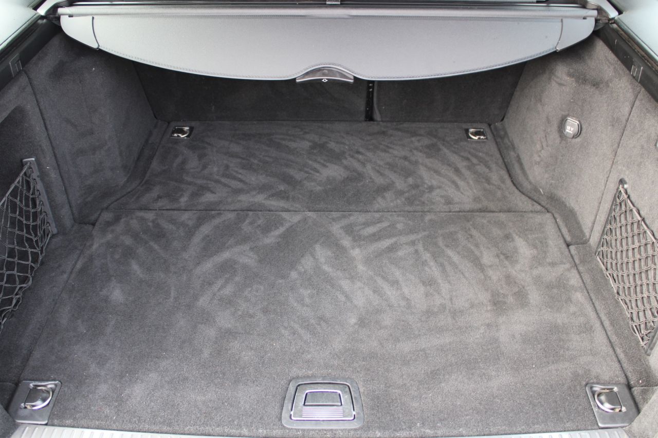 Mercedes-Benz C220 | 10