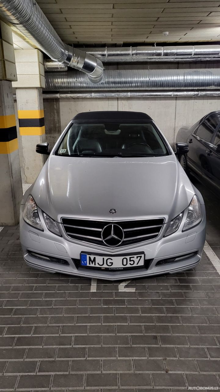 Mercedes-Benz 350 | 2