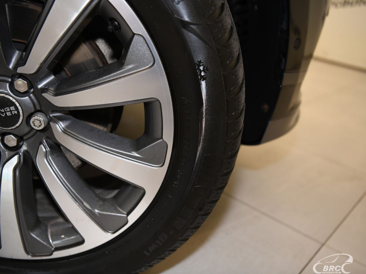 Land Rover Range Rover | 44