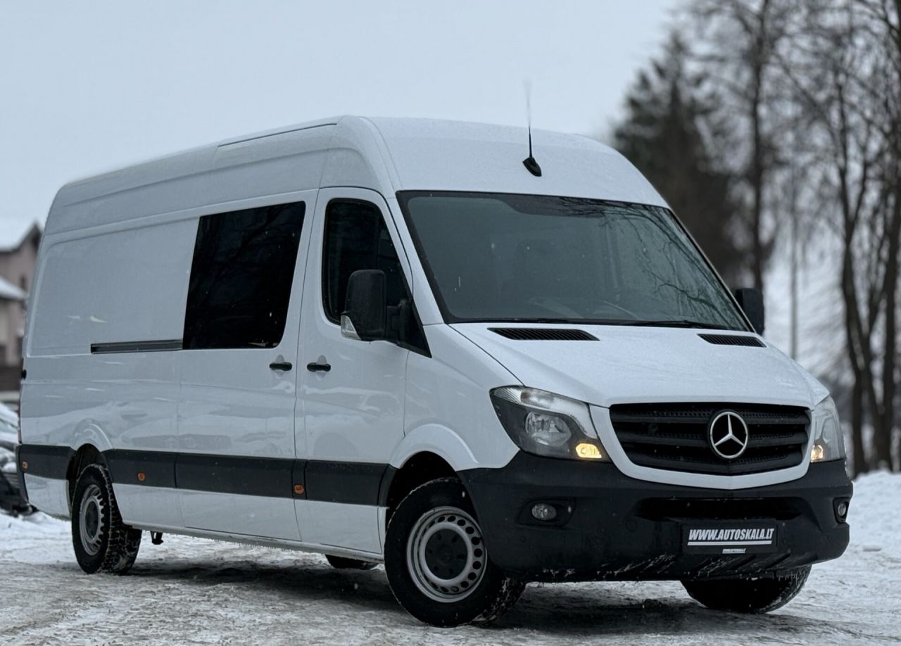Mercedes-Benz Sprinter | 28