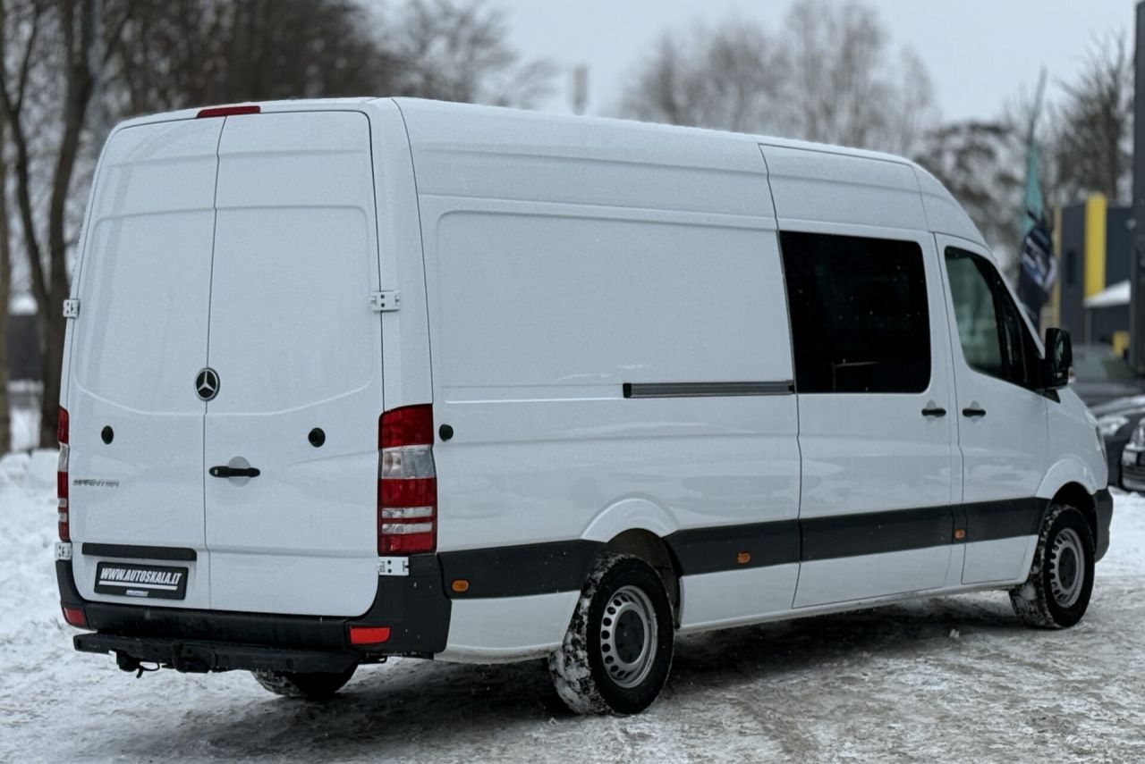 Mercedes-Benz Sprinter | 30