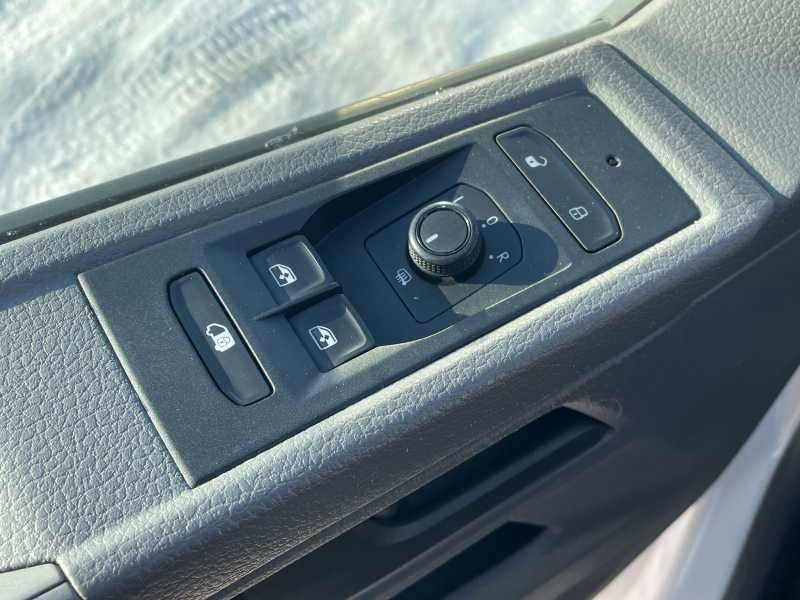 Volkswagen Transporter | 16