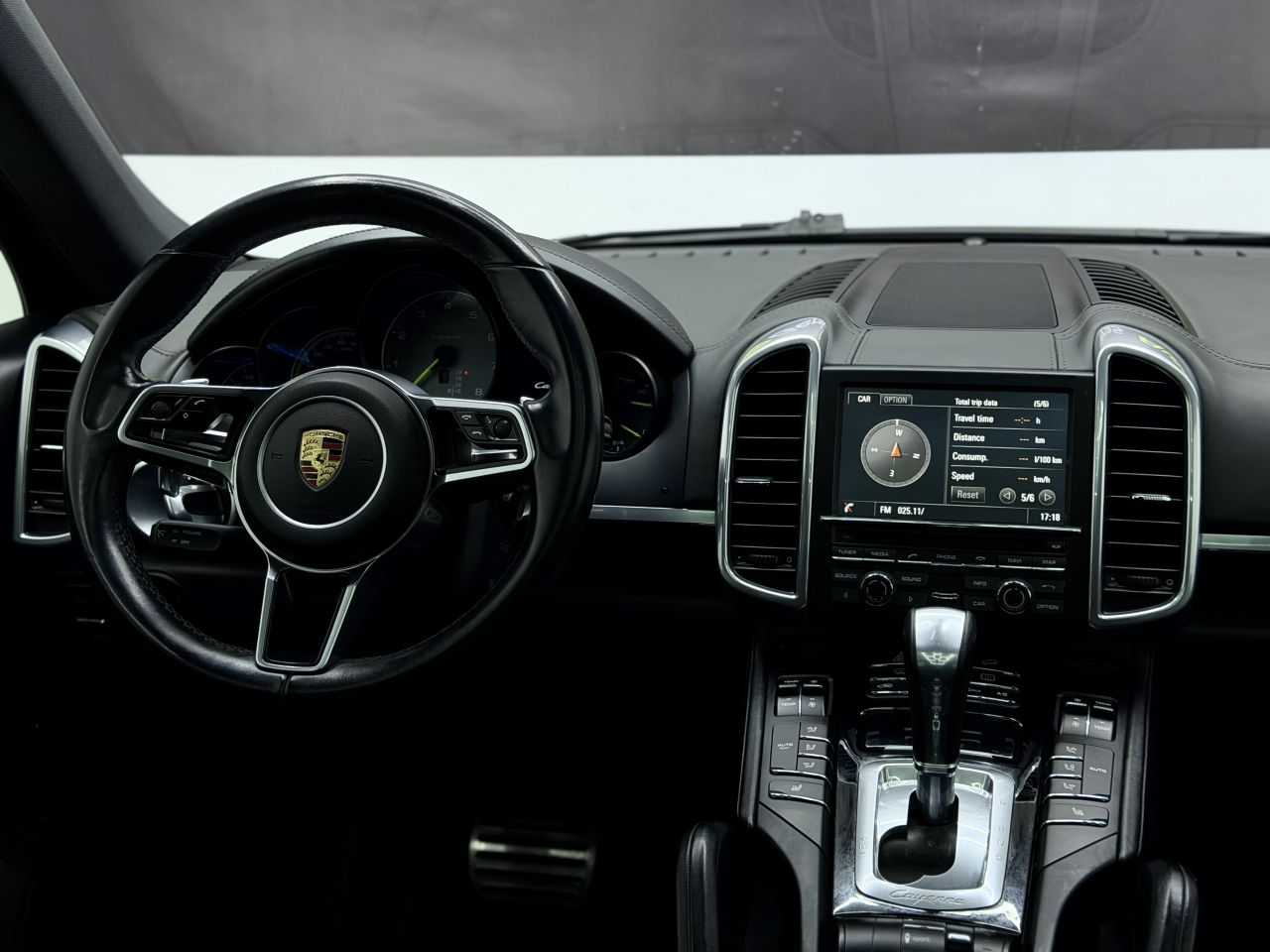 Porsche Cayenne | 15