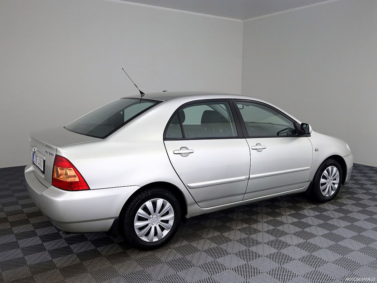 Toyota Corolla | 2