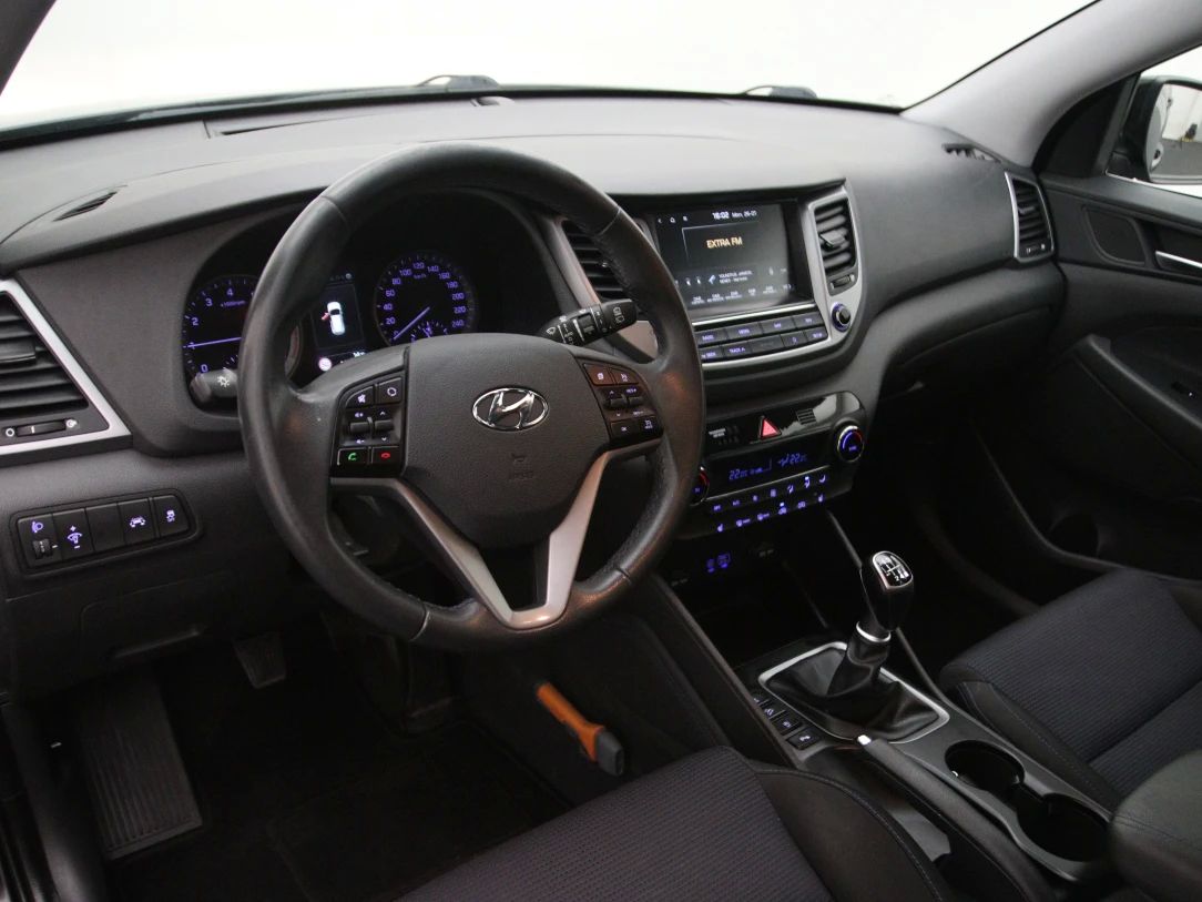 Hyundai Tucson | 14