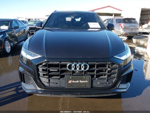 Audi Q8 | 12