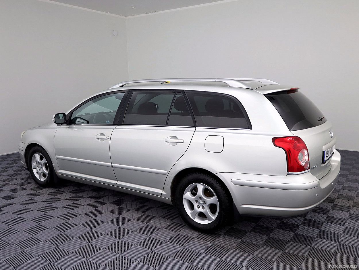 Toyota Avensis | 3