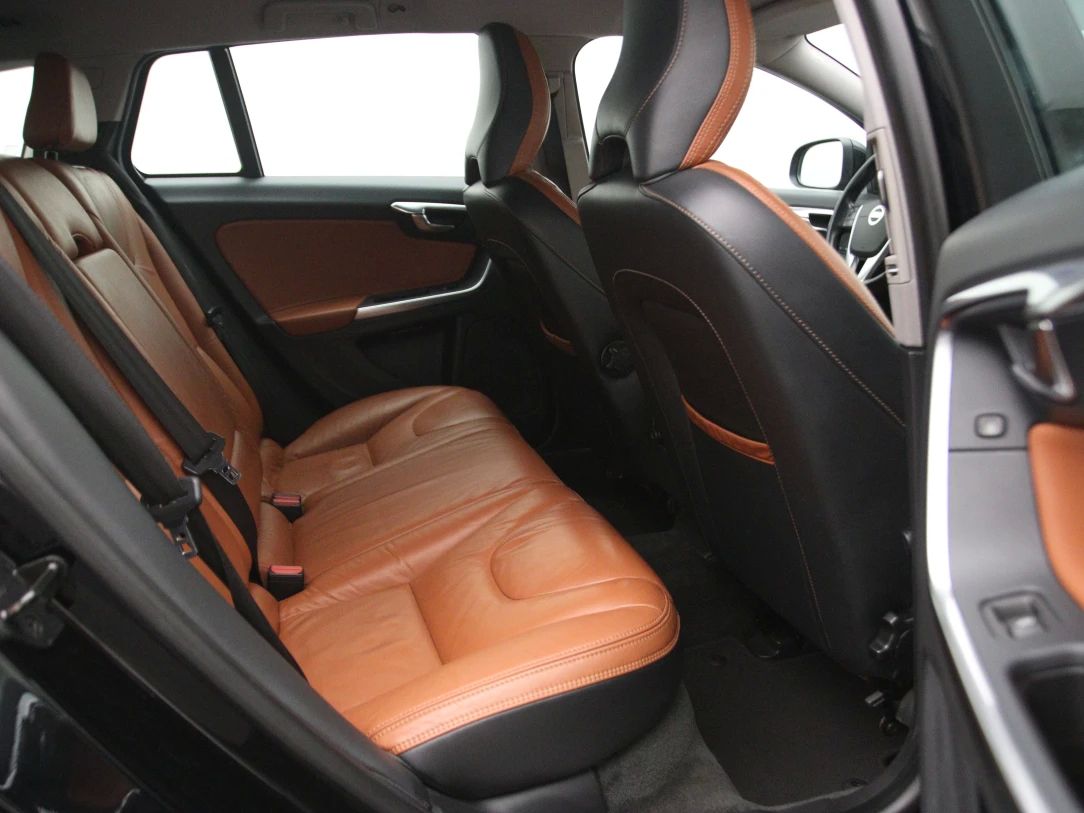 Volvo V60 | 14