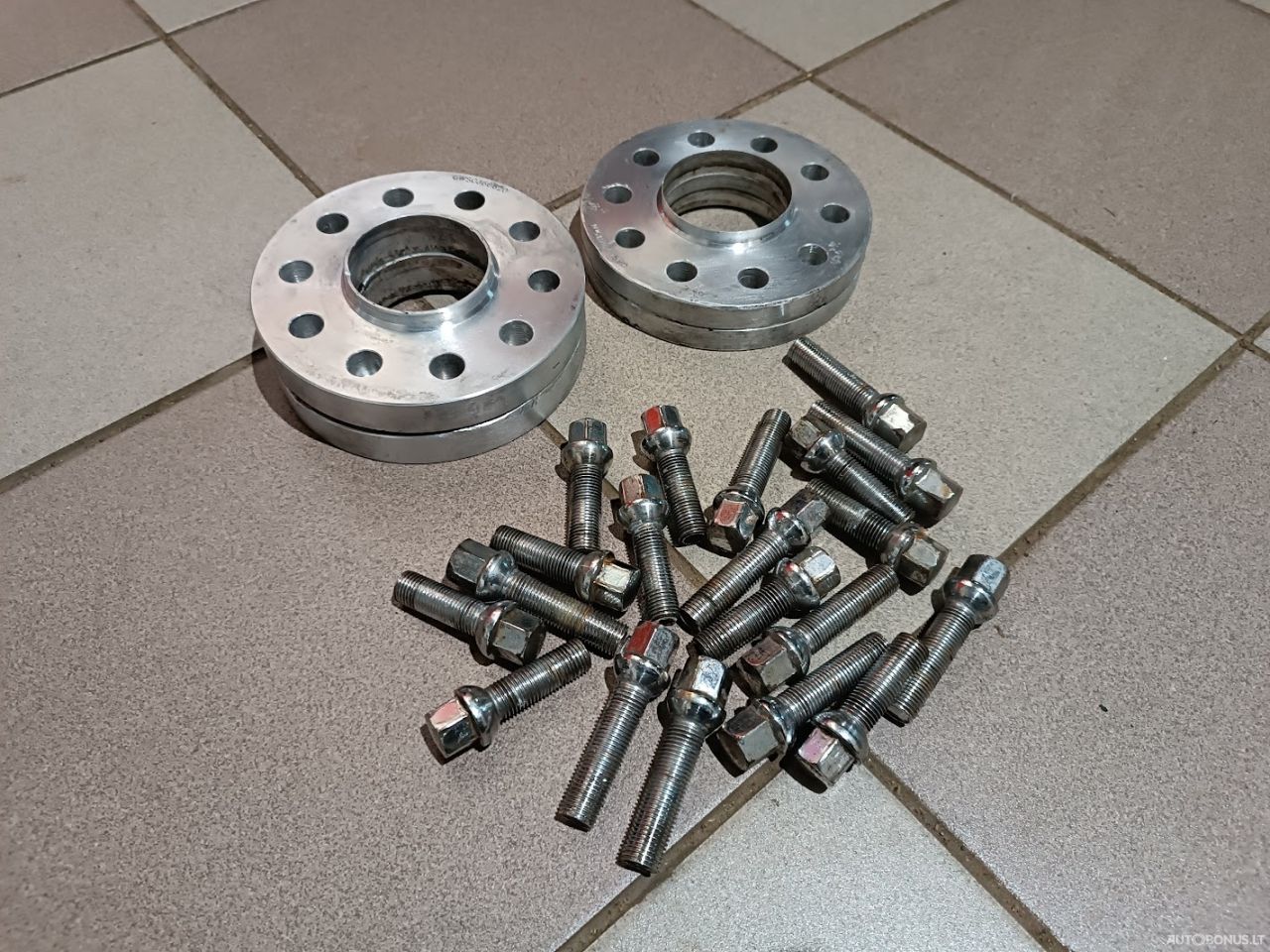 Mercedes-Benz E klasė, Sedanas | 4