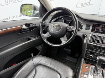 Audi Q7 | 3