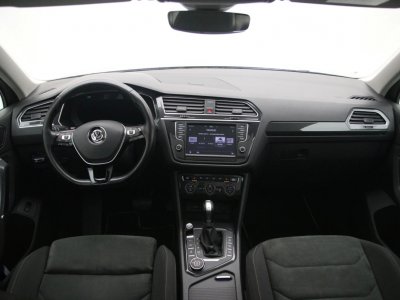 Volkswagen Tiguan | 1