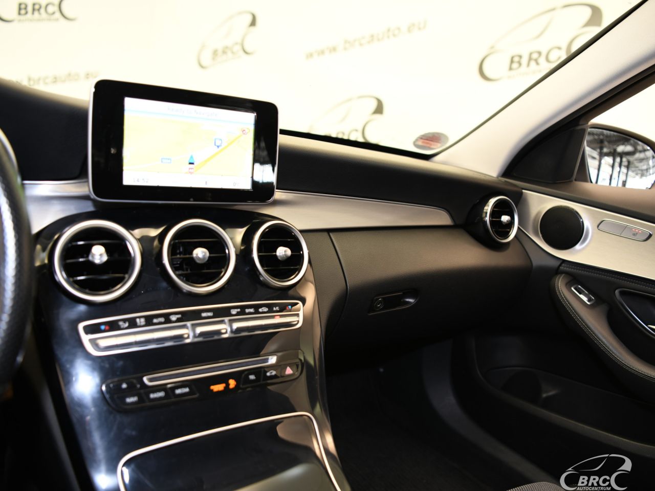 Mercedes-Benz C220 | 28