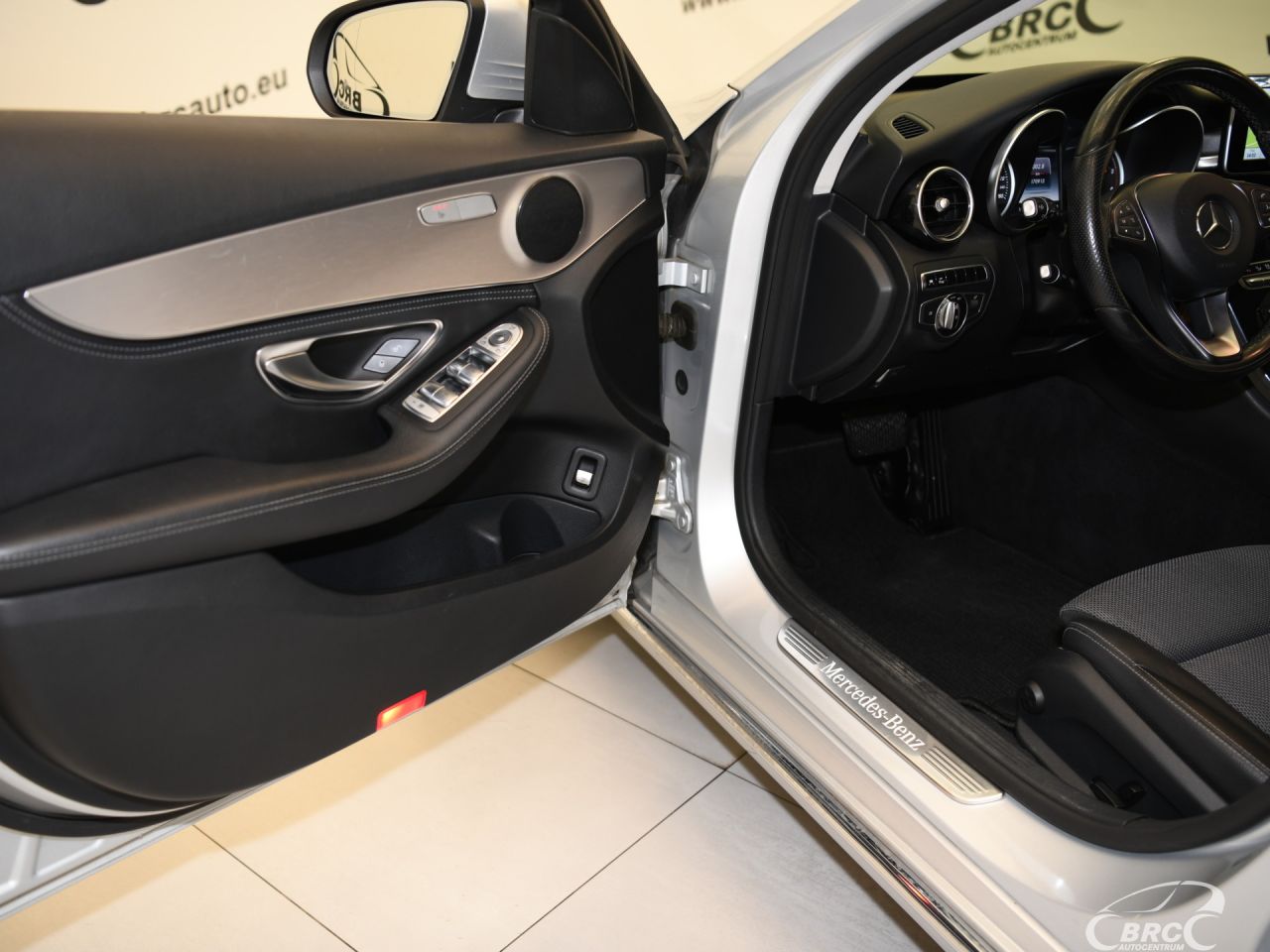 Mercedes-Benz C220 | 21