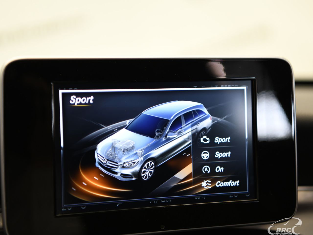 Mercedes-Benz C220 | 40