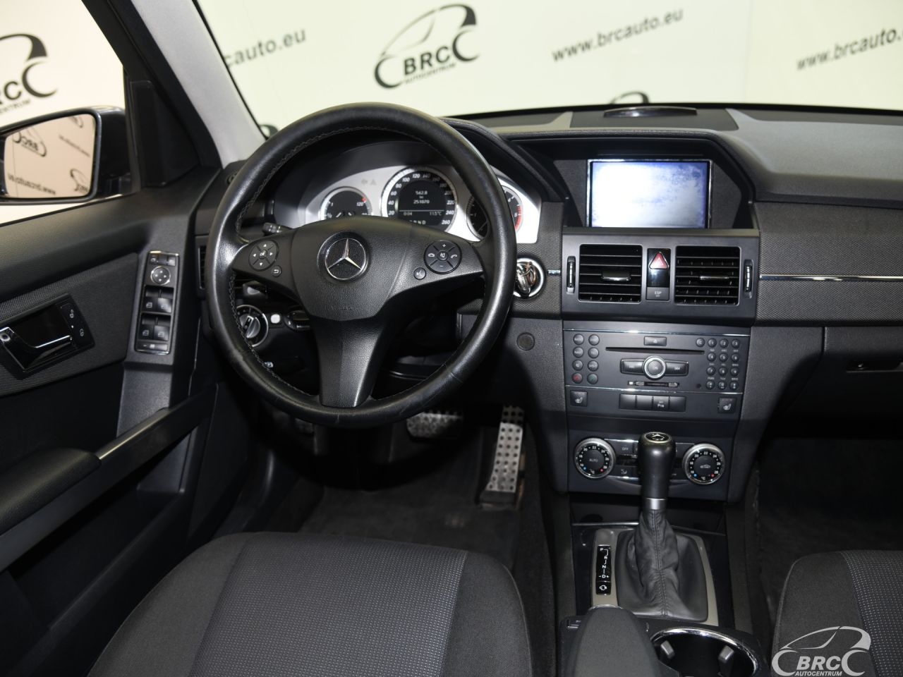 Mercedes-Benz GLK220 | 12