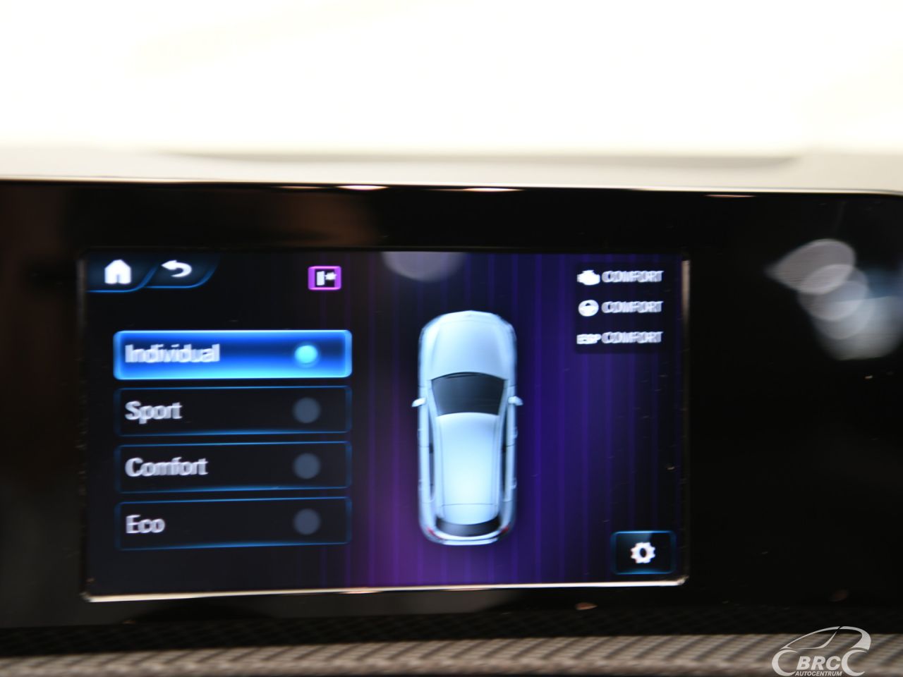 Mercedes-Benz A180 | 40