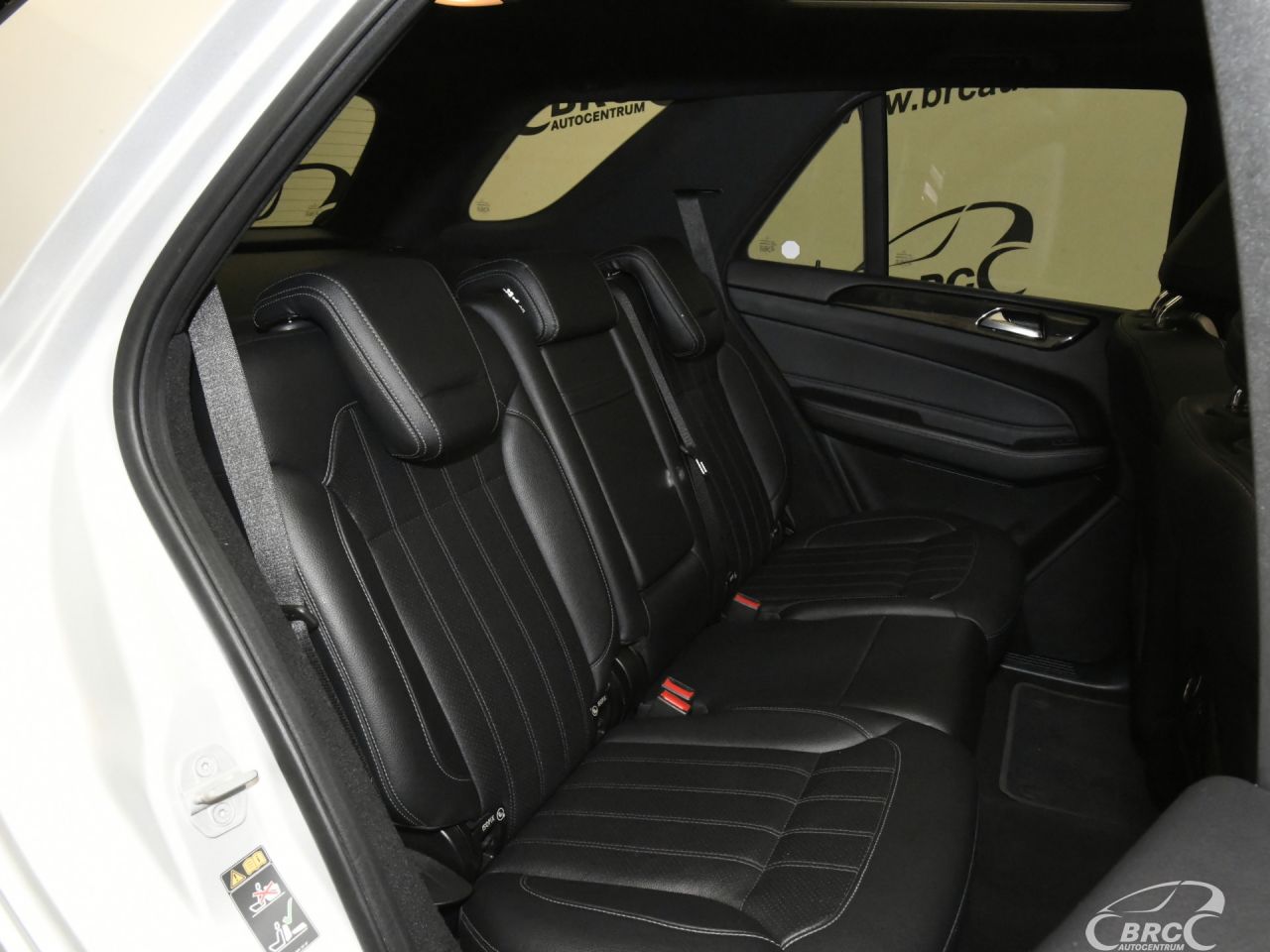 Mercedes-Benz GLE350 | 11