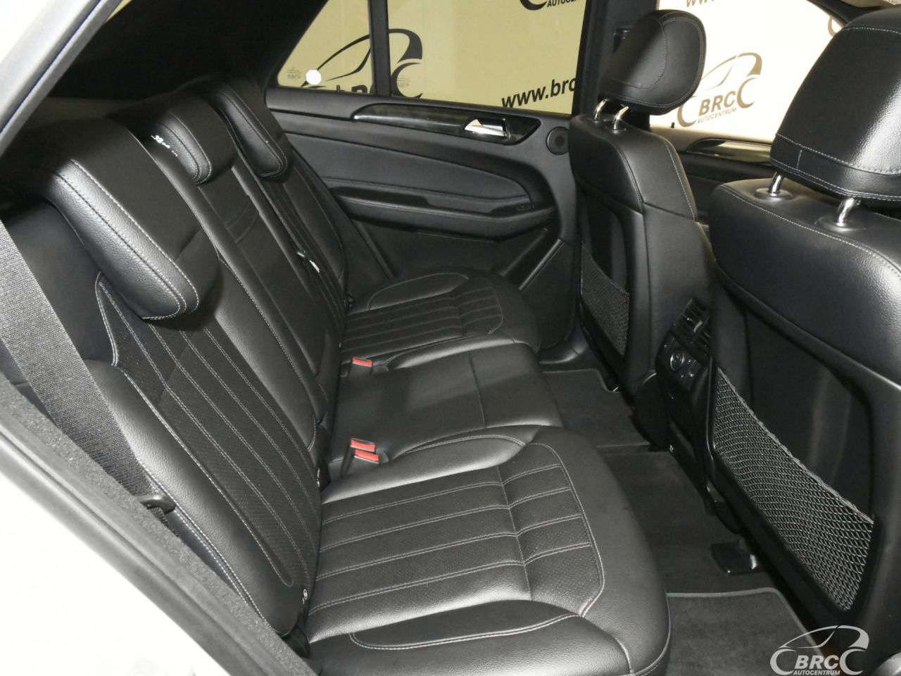 Mercedes-Benz GLE350 | 10