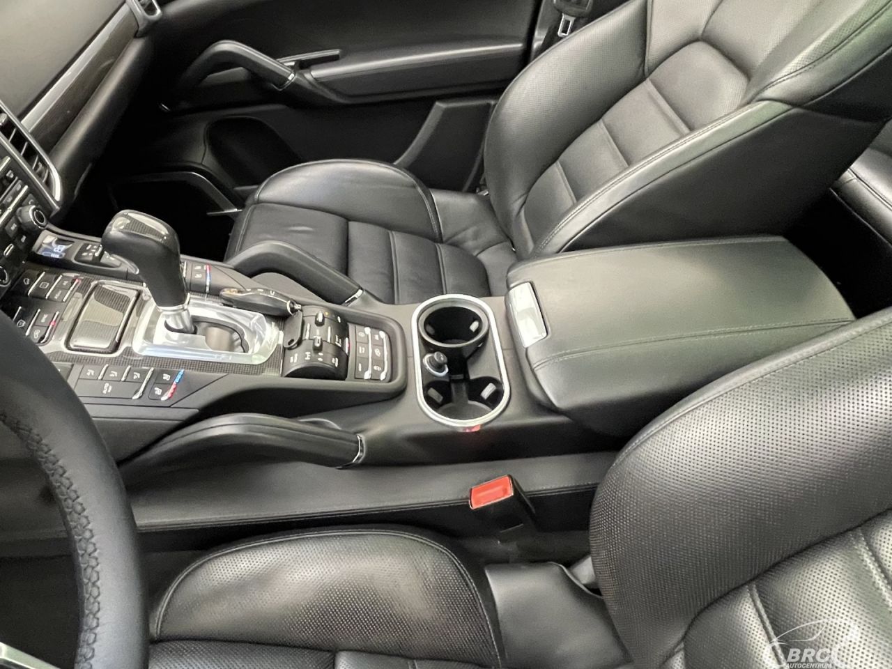 Porsche Cayenne | 29