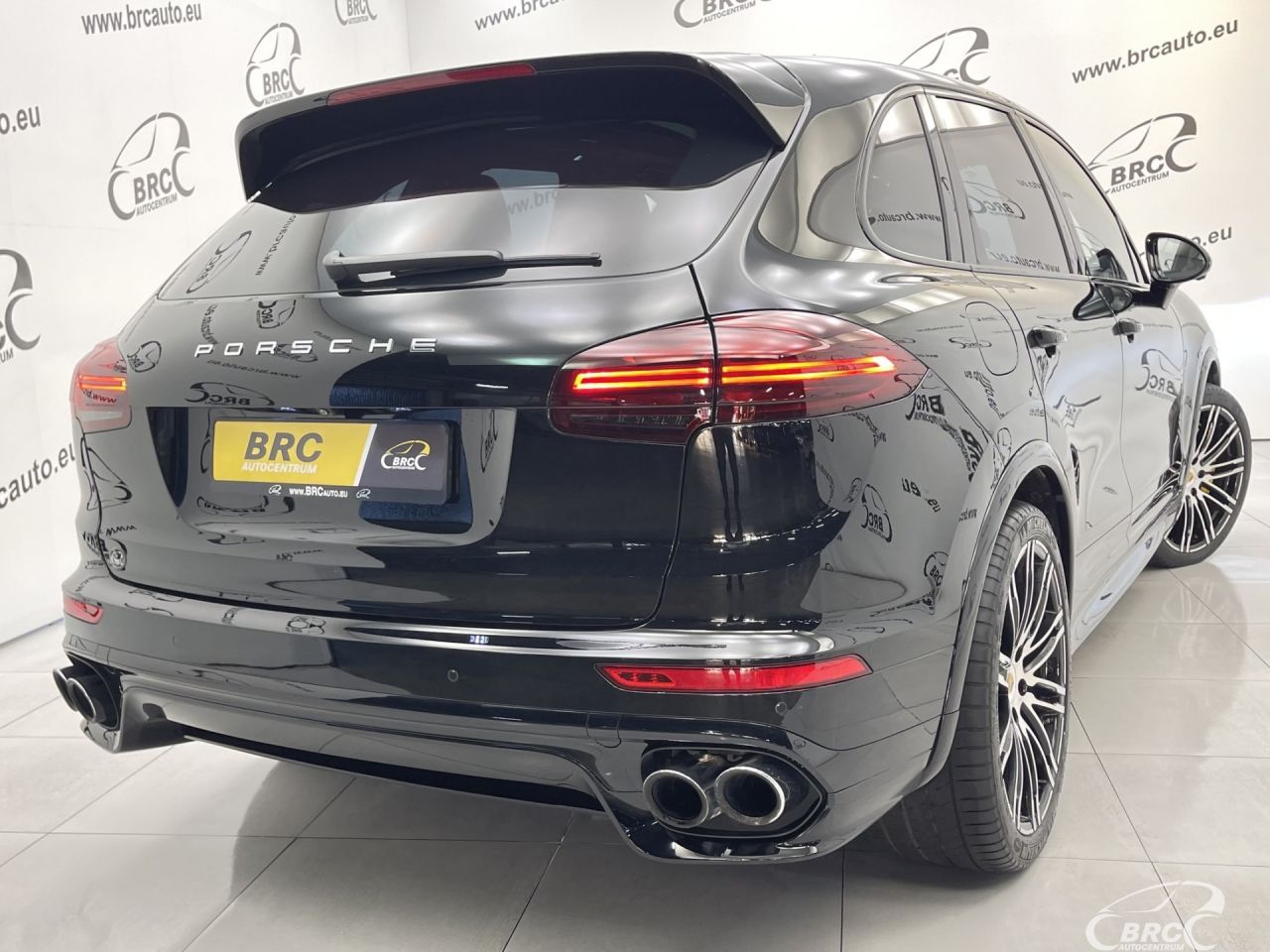 Porsche Cayenne | 63