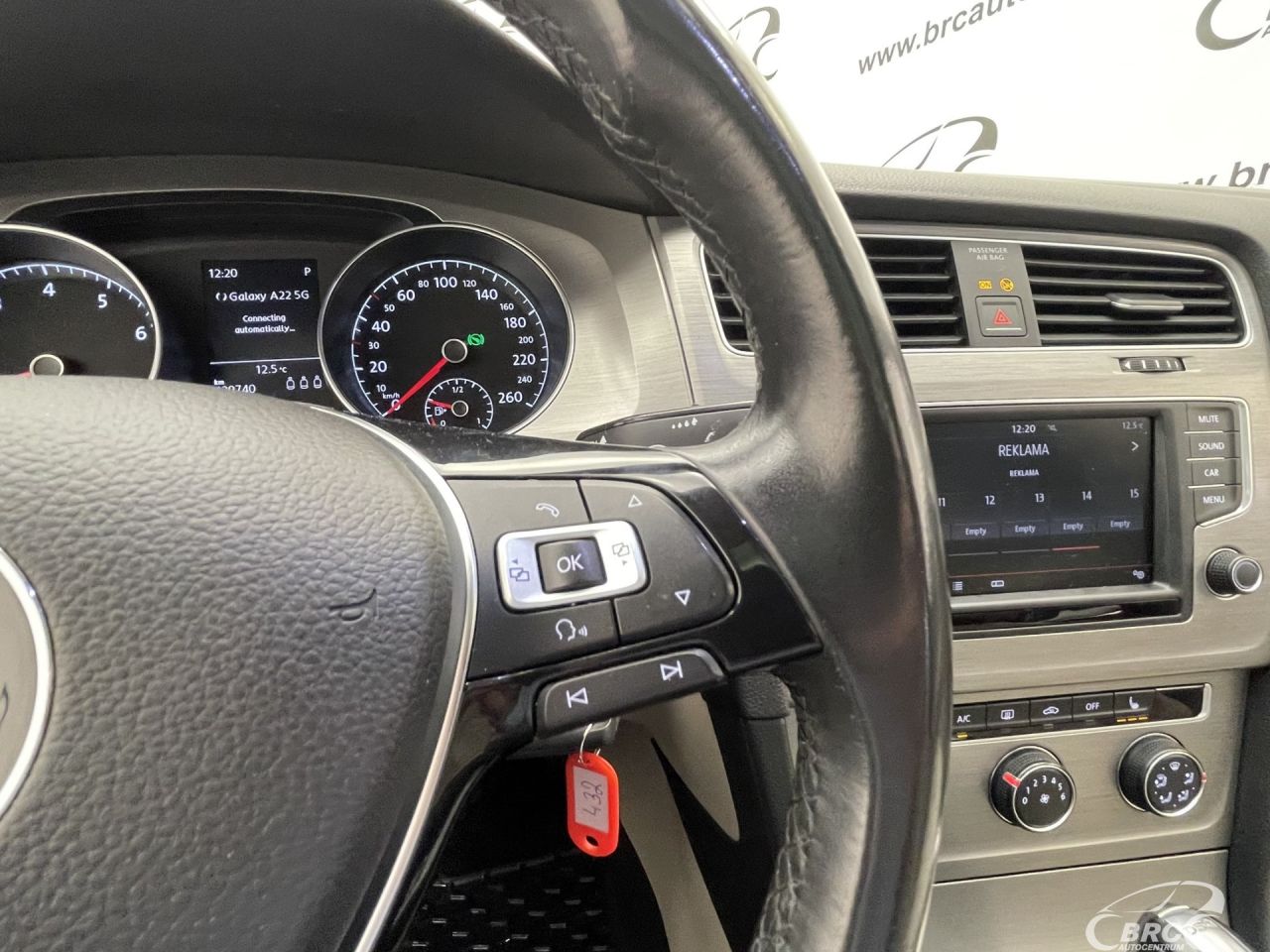 Volkswagen Golf | 49