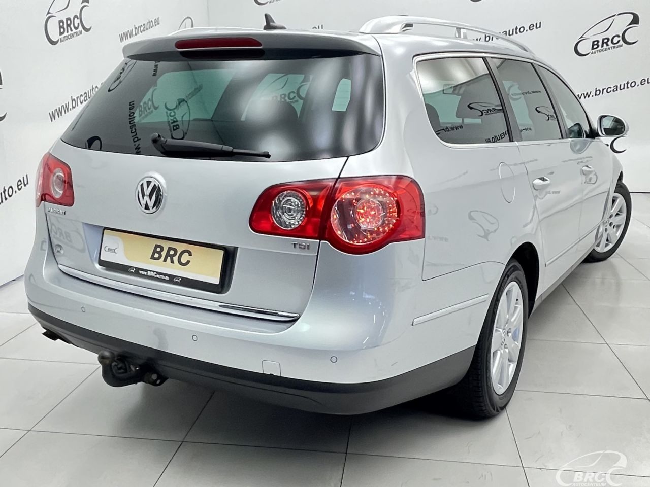 Volkswagen Passat | 64