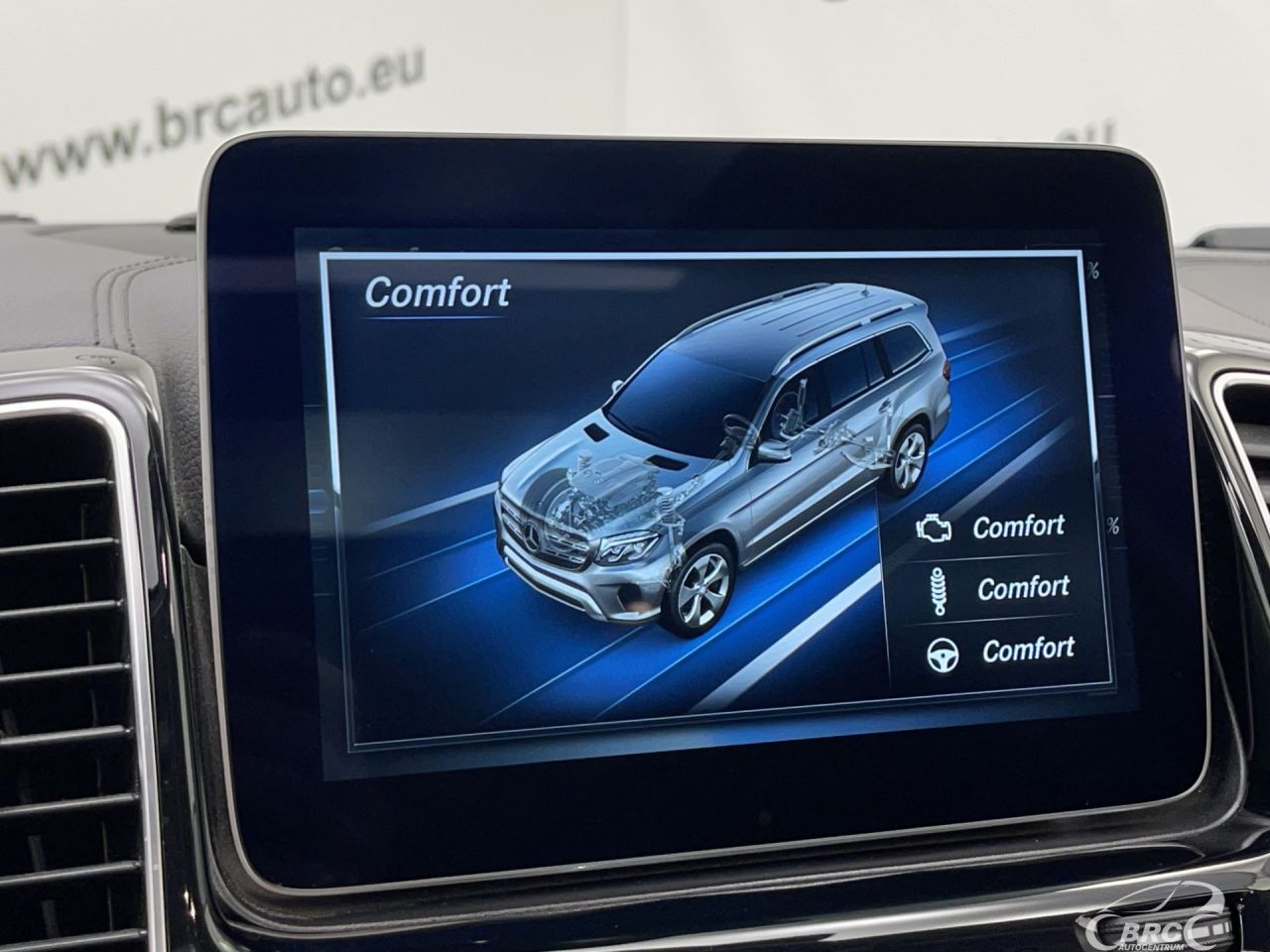 Mercedes-Benz GLS350 | 42