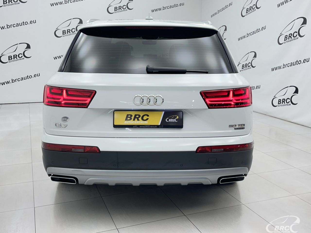 Audi Q7 | 42