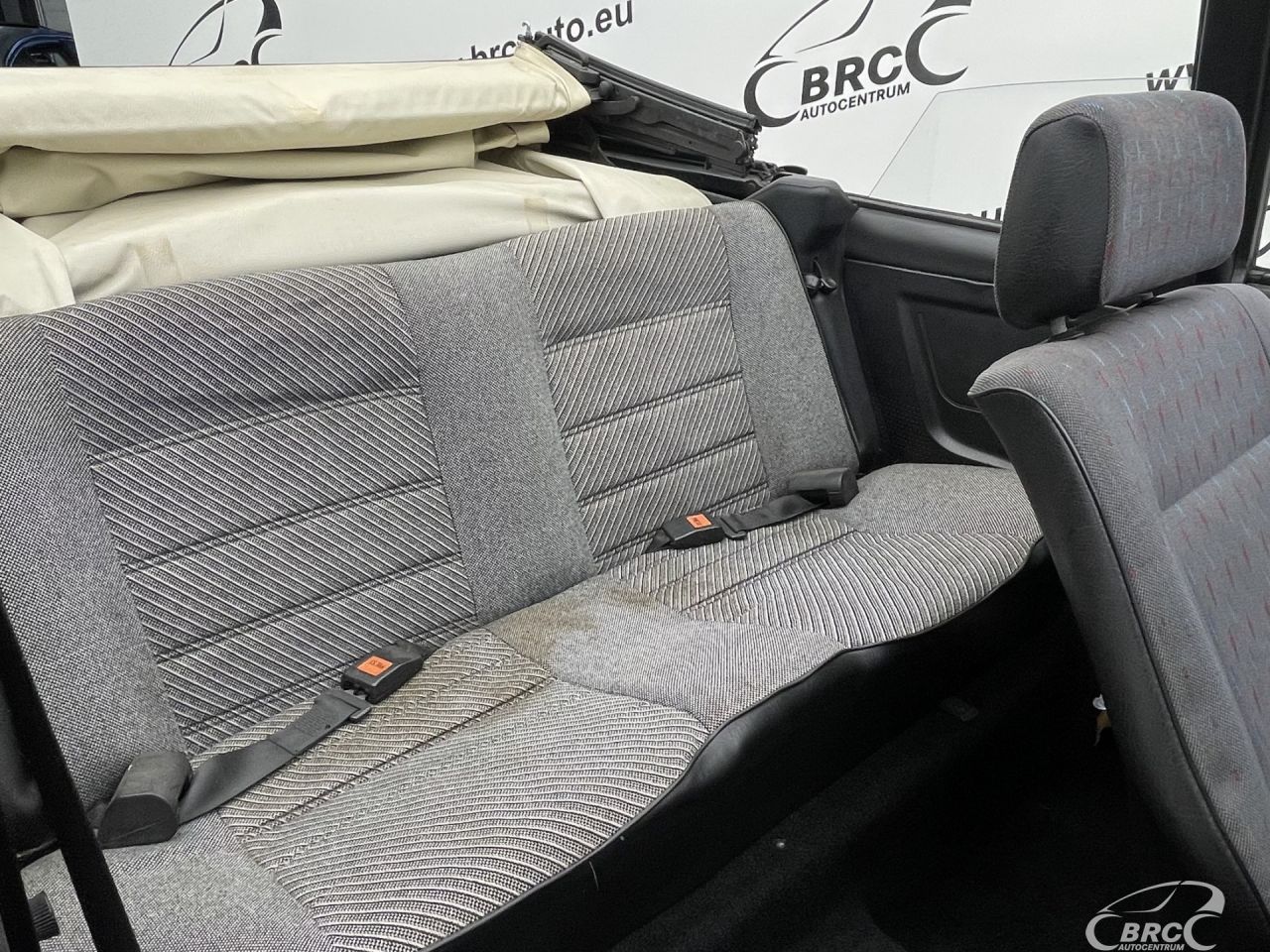 Volkswagen Golf | 19