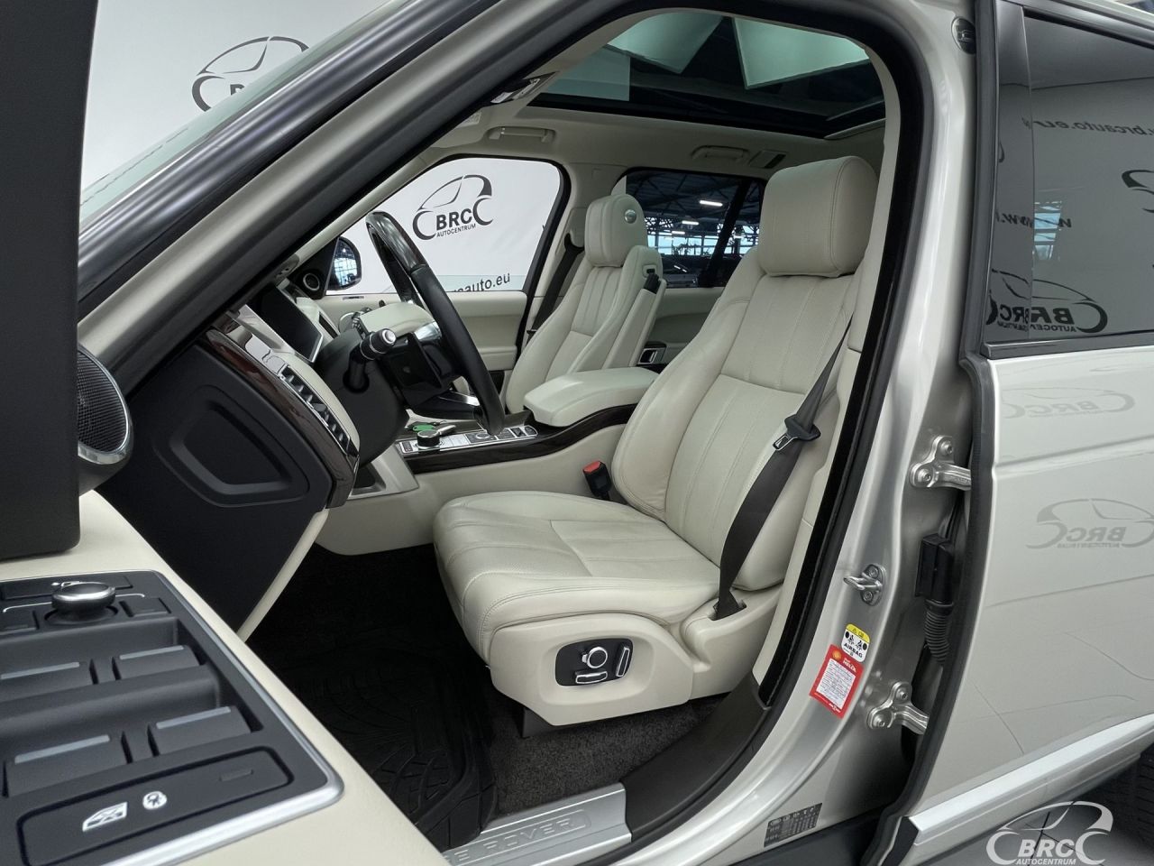 Land Rover Range Rover | 23