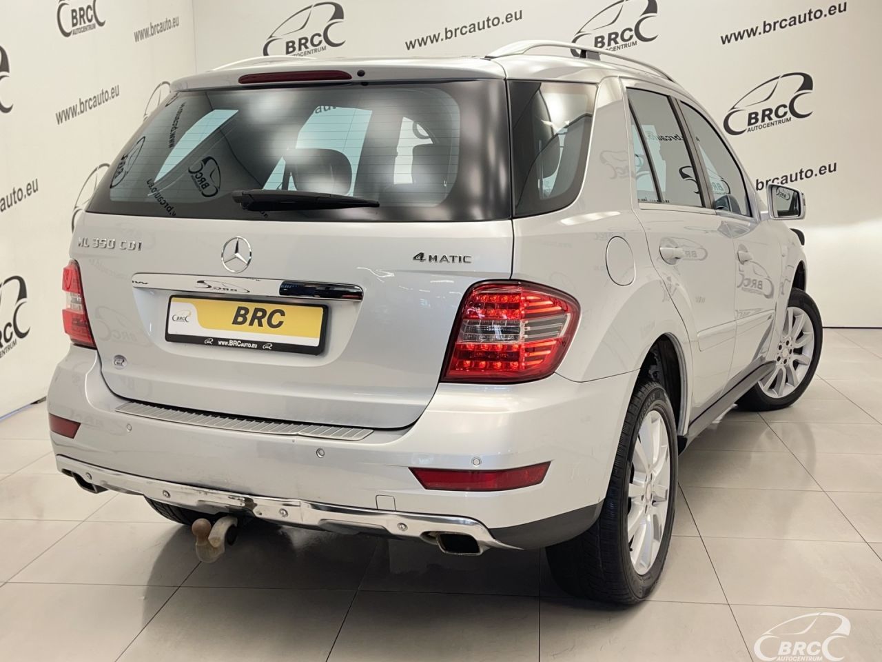 Mercedes-Benz ML350 | 43