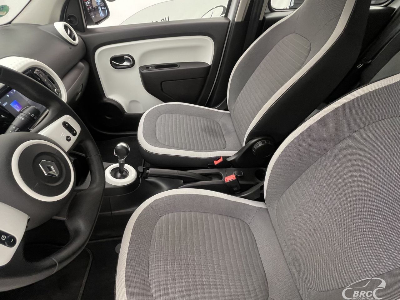 Renault Twingo | 22