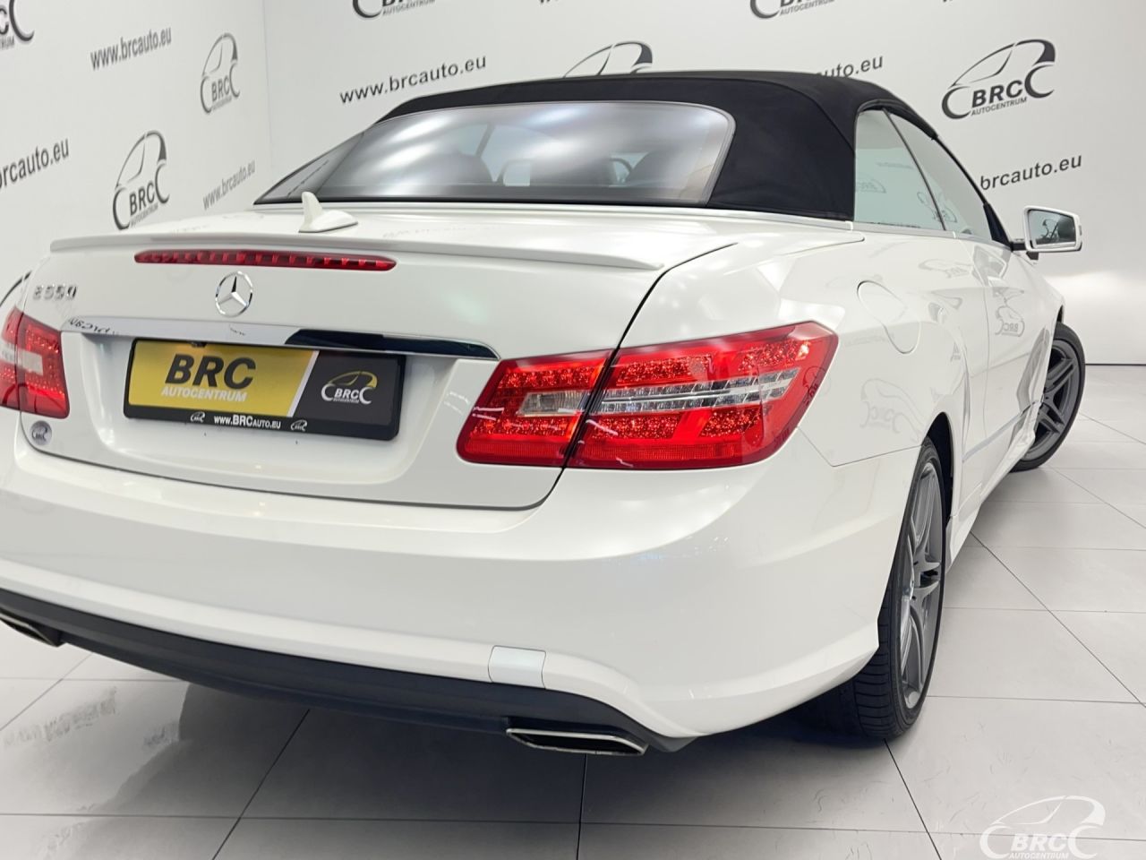 Mercedes-Benz E550 | 45