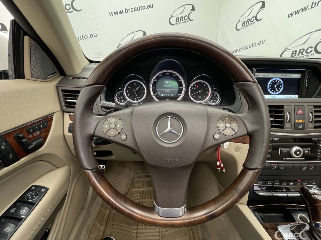 Mercedes-Benz E550 | 28