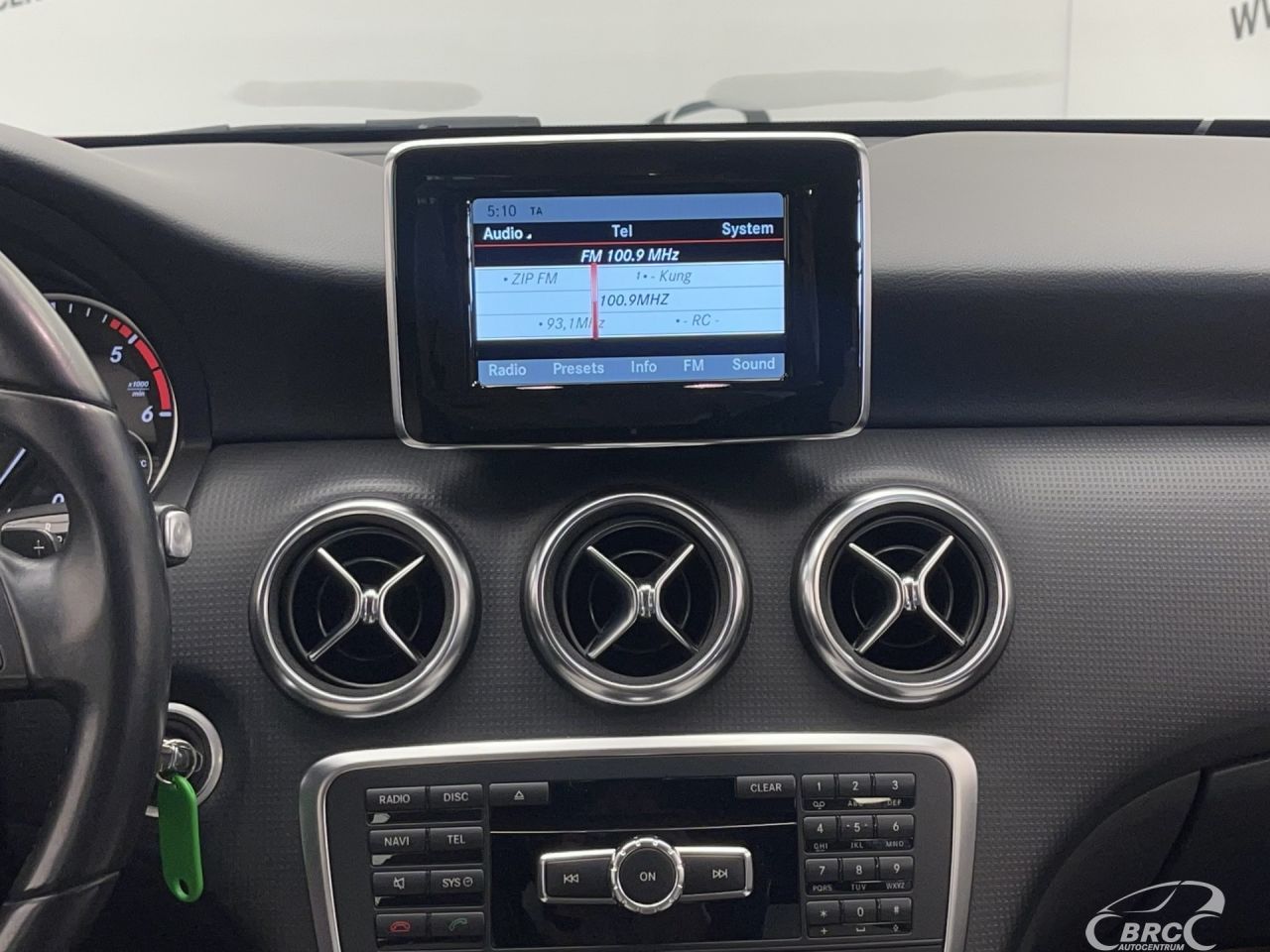 Mercedes-Benz A180 | 14