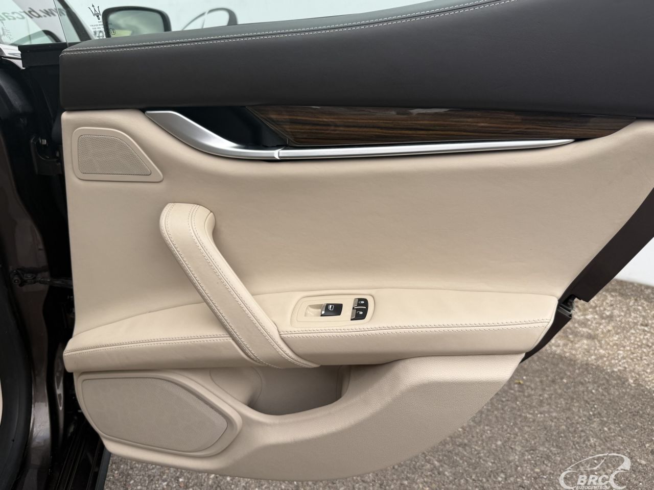 Maserati Ghibli | 10