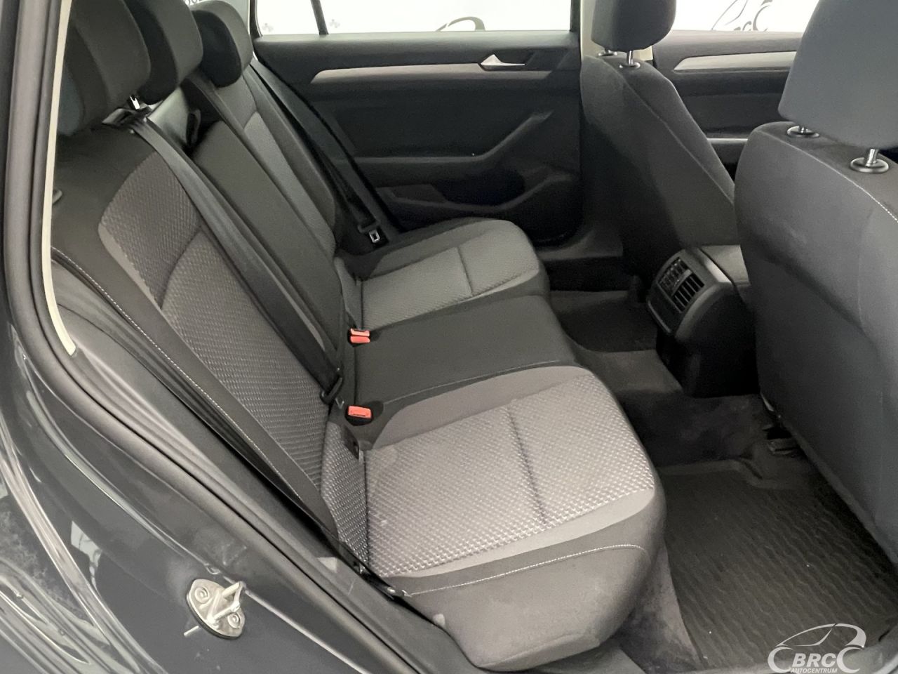 Volkswagen Passat | 10