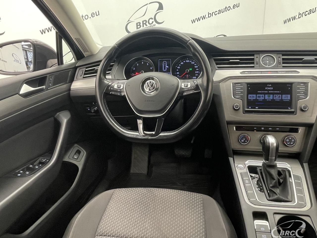 Volkswagen Passat | 13