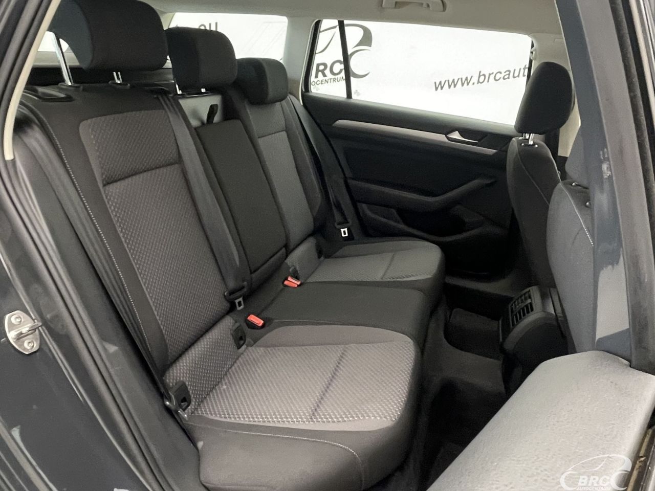 Volkswagen Passat | 11