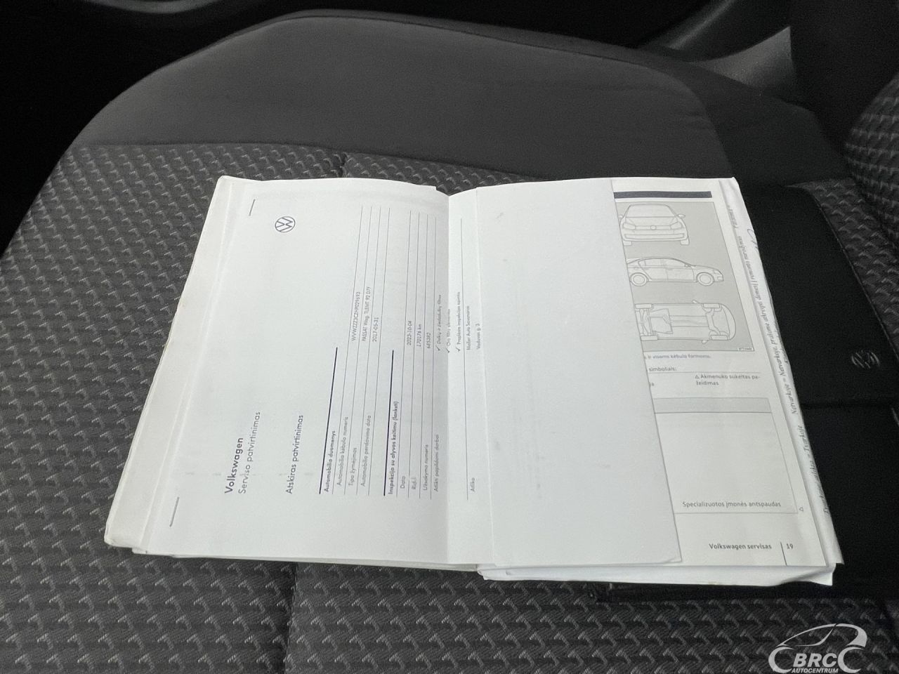 Volkswagen Passat | 44